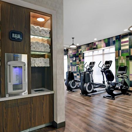 Courtyard By Marriott Manhattan Aggieville エクステリア 写真